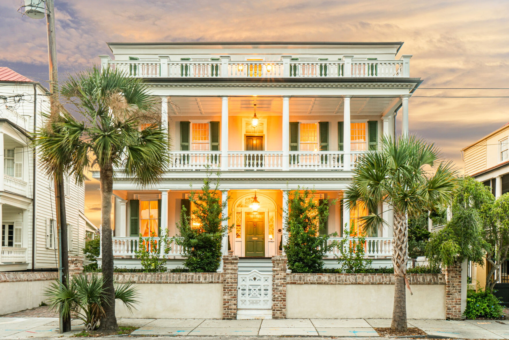 44 South Battery exterior